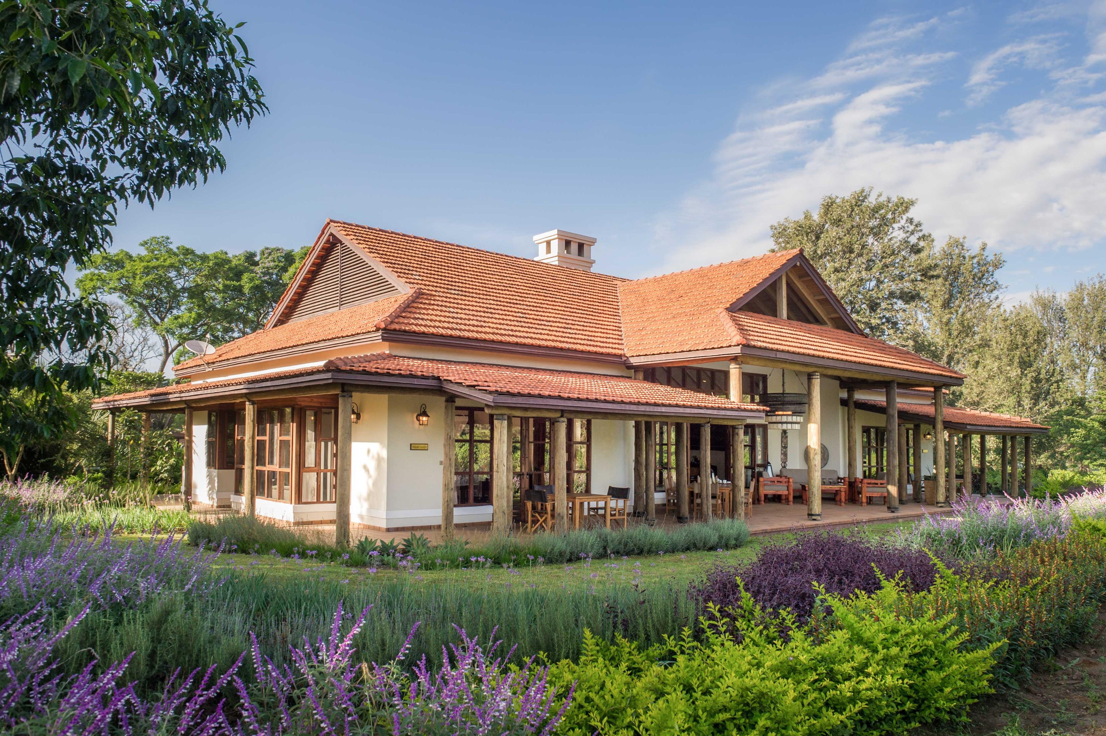 Legendary Lodge - Family Cottage Exterior.jpg