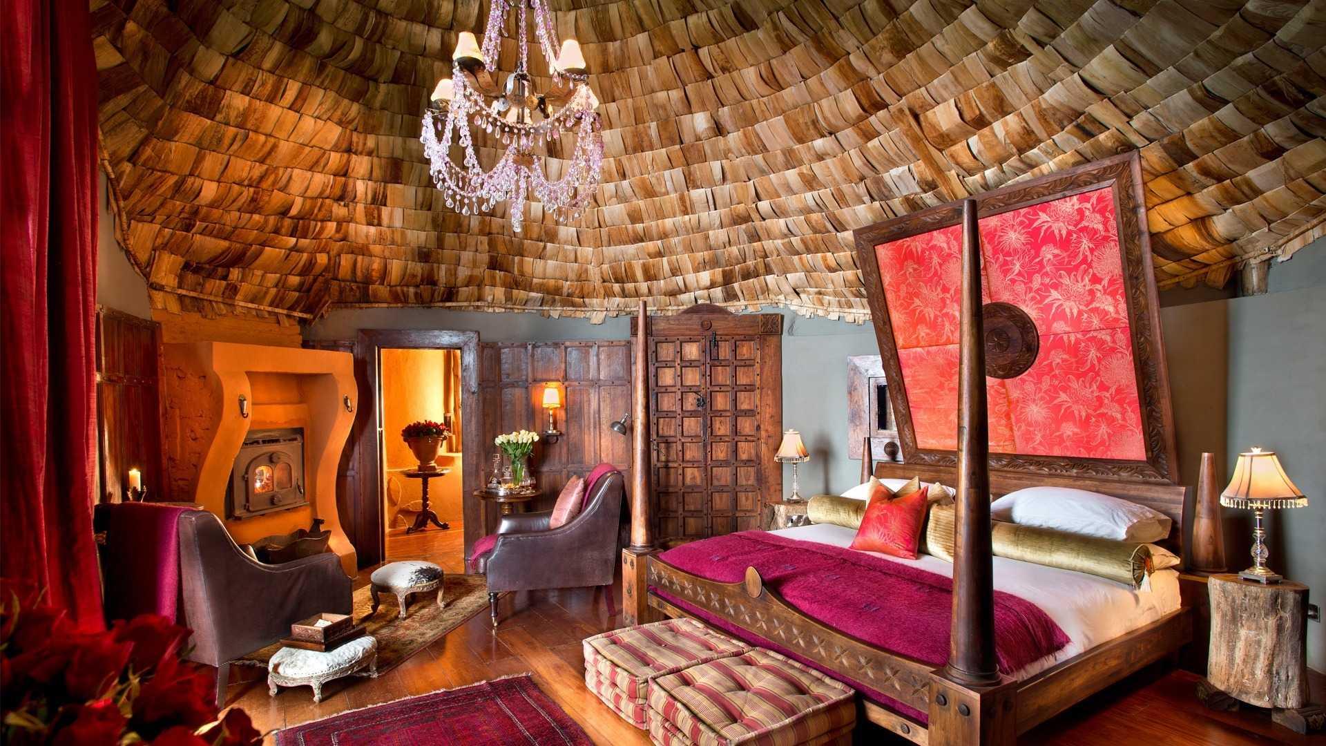 sumptuous-safari-suites-at-andbeyond-ngorongoro-crater-lodge-on-a-luxury-tanznia-safari-offers-breathtaking-views.jpg